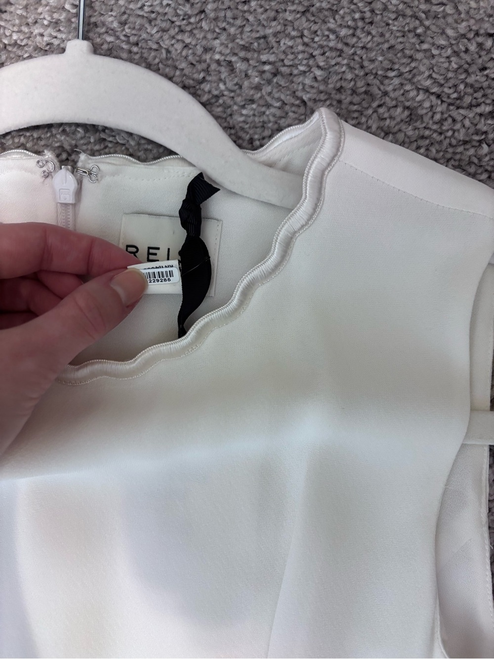 NWT Reiss Rodia Off White Novelty Neckline Women’s 0 Bridal Cocktail Event - Picture 11 of 16